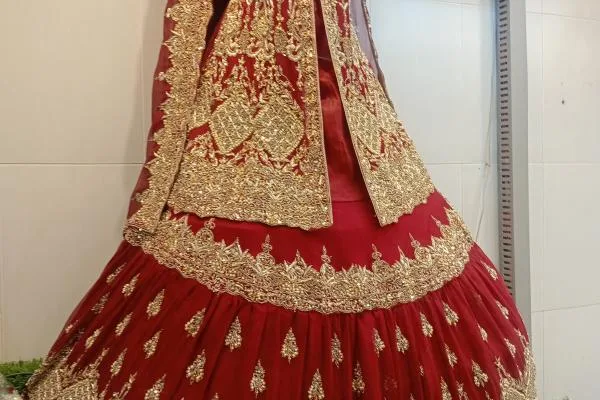 Farshi Lenga