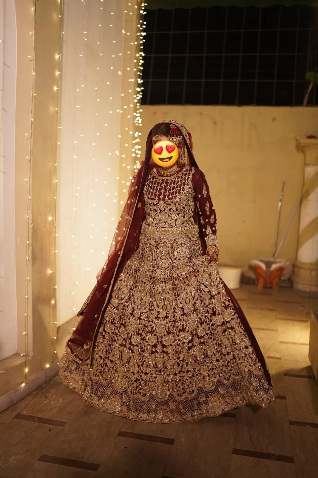 Meroon bridal lehnga