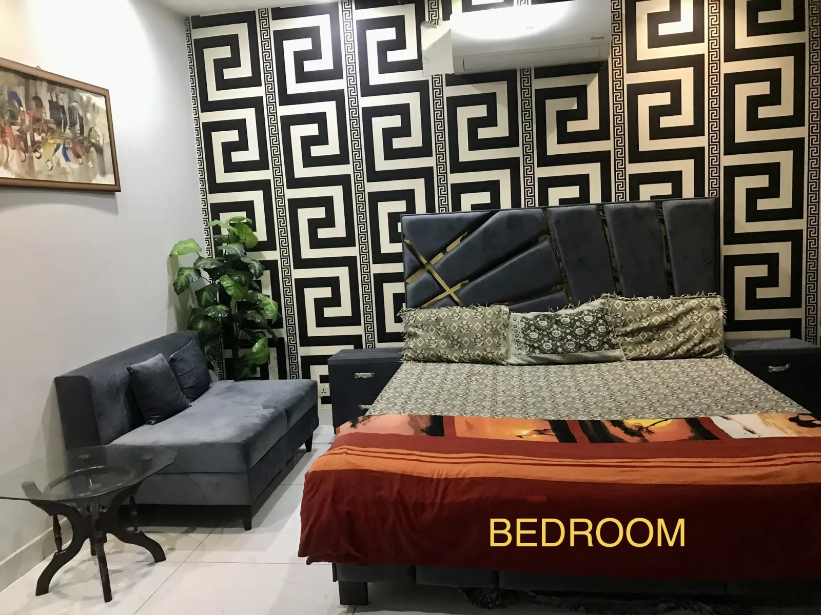 Luxury 1BKH Apartment